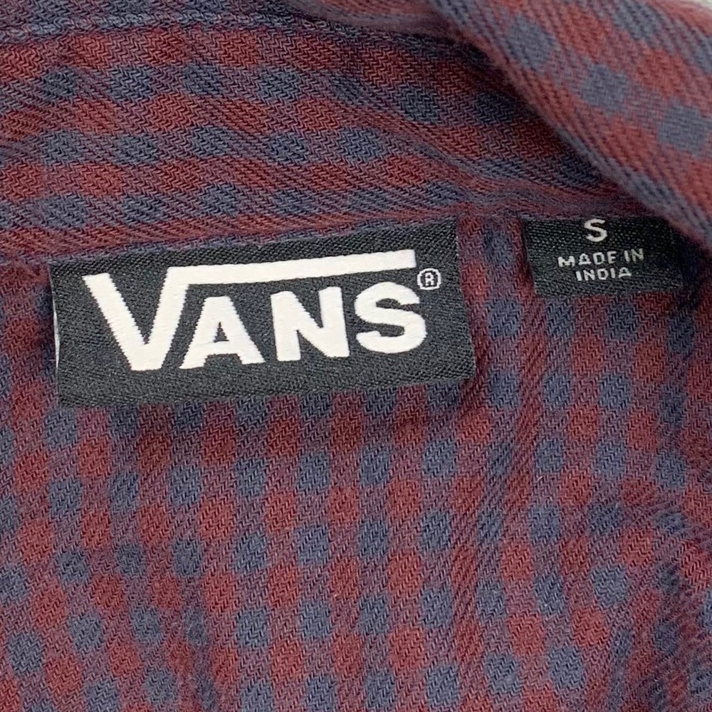 Vans Button Down Shirt Womens Small Burgundy Plaid Cropped Long Sleeve Flannel - Picture 6 of 8